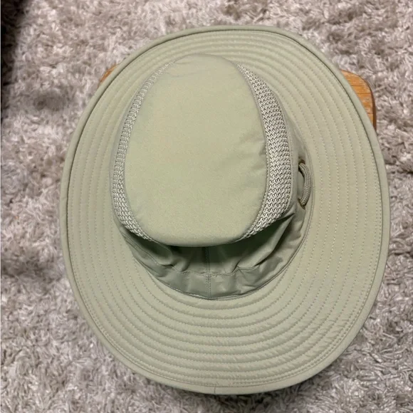 Tilley Airflo Hat in khaki, size 7 (small), EUC - Picture 8 of 8